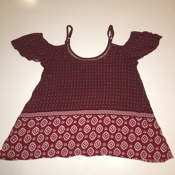 Abercrombie and Fitch Could Shoulder Top XS - Picture 7 of 7